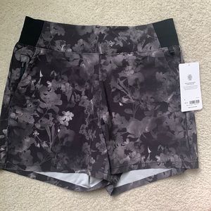 Athleta Brooklyn short